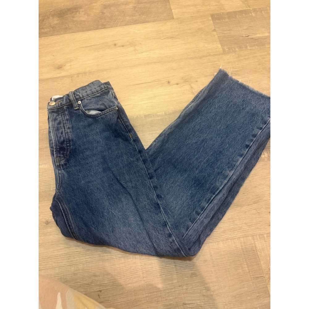 Princess Polly Hawke Frayed Straight Leg Jeans - Mid Blue (Size US 2)